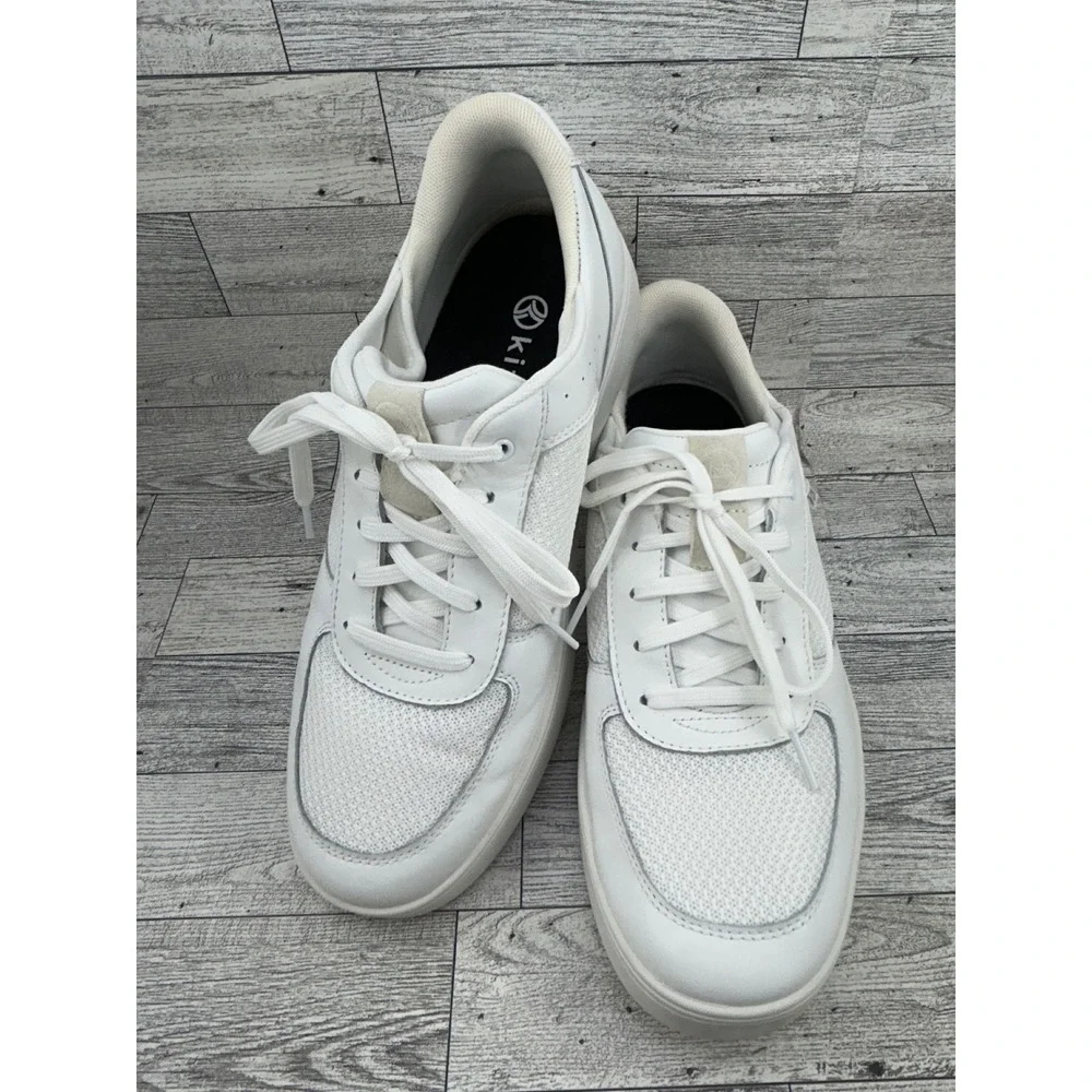 Kizik Irvine White Hands-Free Sneakers‎ Men Size 10 Low Top Shoes MREDWT01-1D